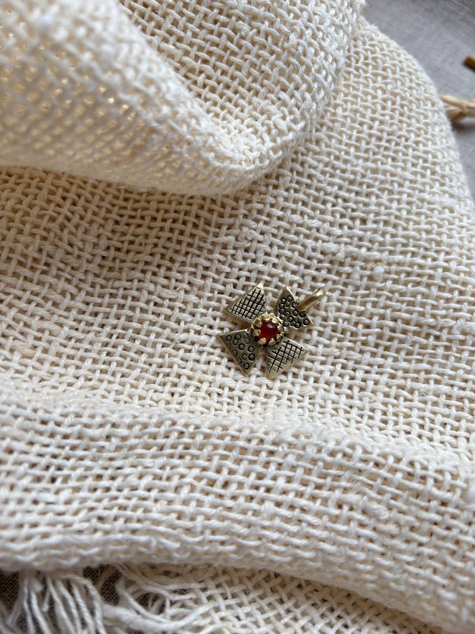 Vintage Style Choker