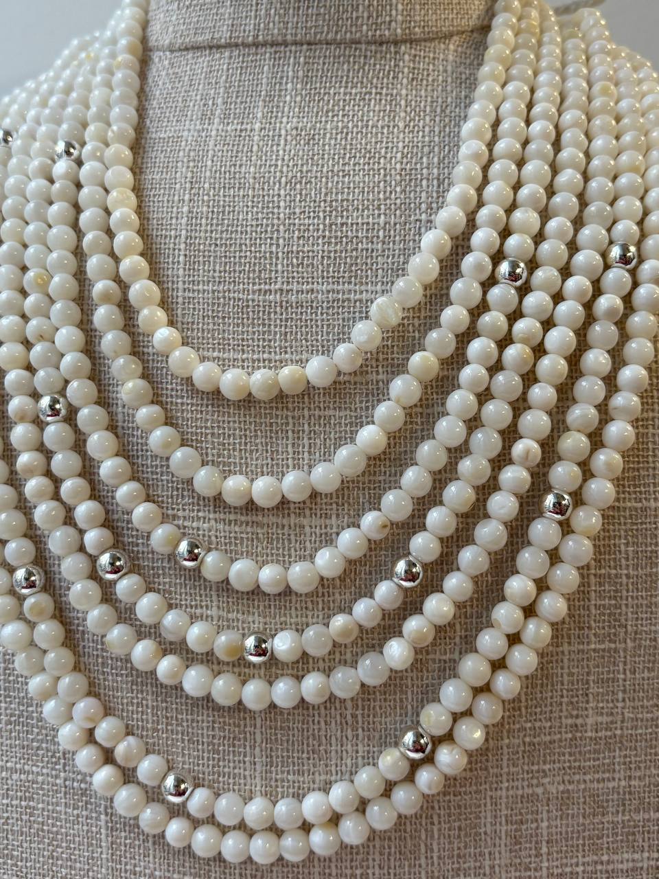 White Mother of Pearl Necklace