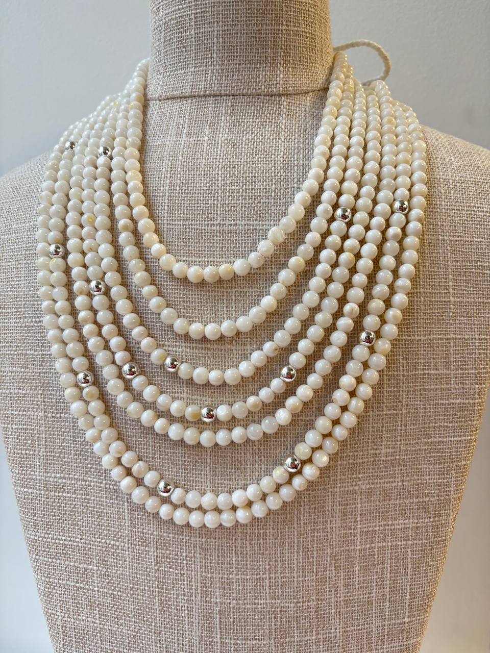 White Mother of Pearl Necklace