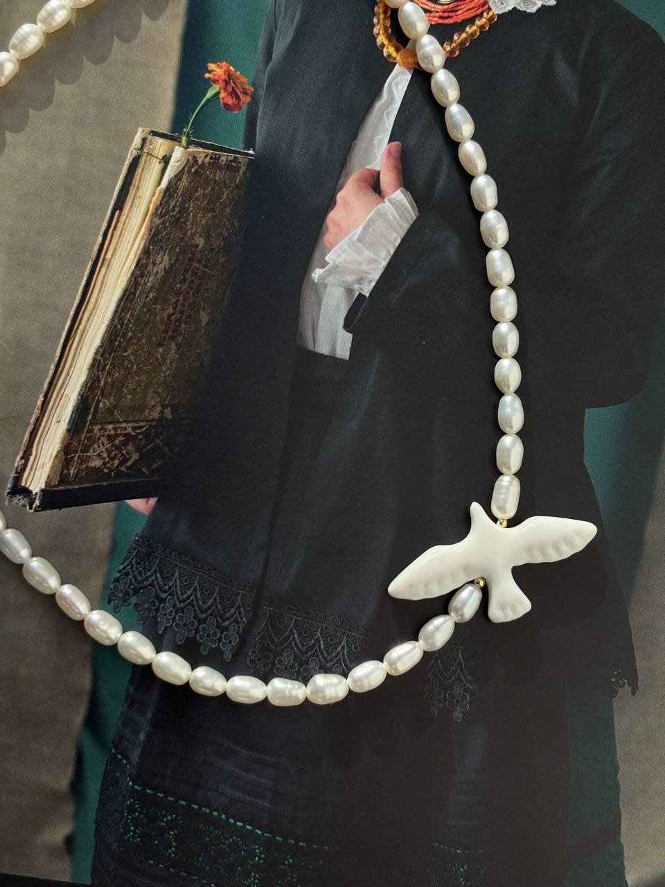 Pearl Bird Necklace, Handmade Mother of Pearl Jewelry, White Statement Necklace, Unique Gift for Her