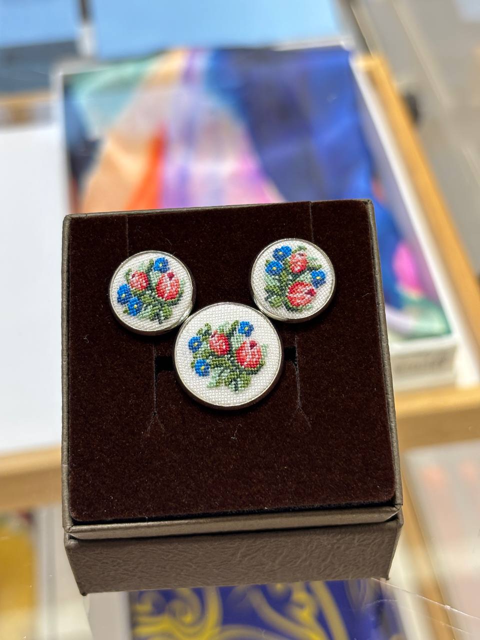 Embroidered Earrings and Pendant Set for Women