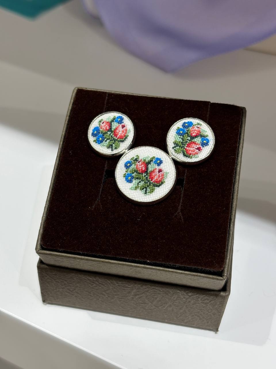 Embroidered Earrings and Pendant Set for Women