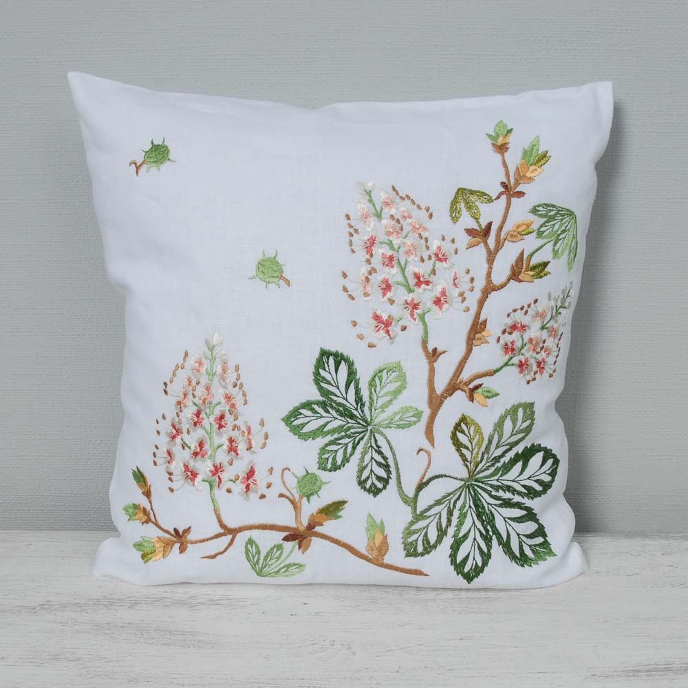 Decorative pillow with floral and leaf patterns  pillowcase from the ‘Blooming Chestnuts’