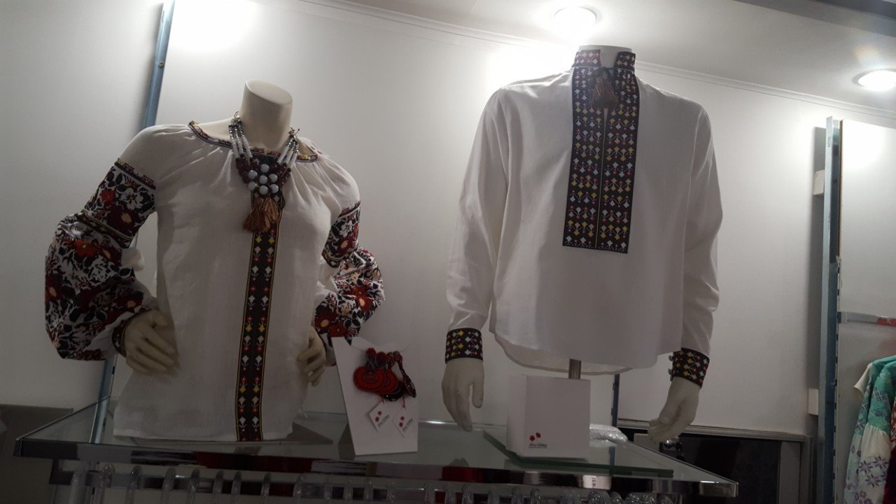 Ukrainian Vyshyvanka Blouse "Borshchivska" - Boho Chic Embroidered Top for Women